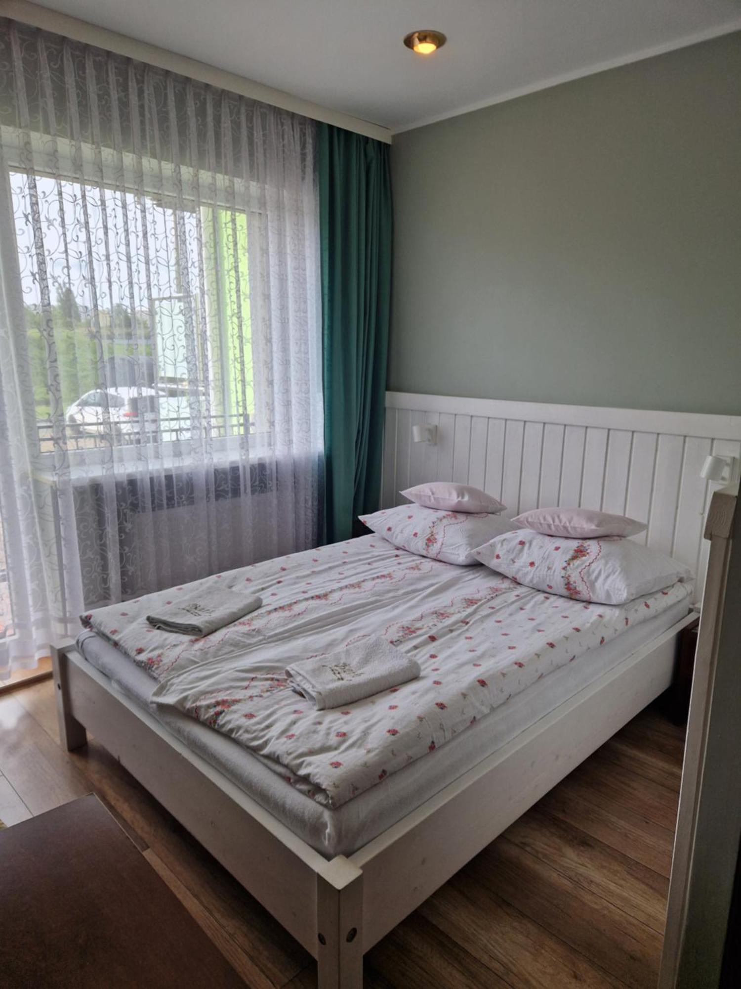 Agis Gościnne Nocleg ze śniadaniem